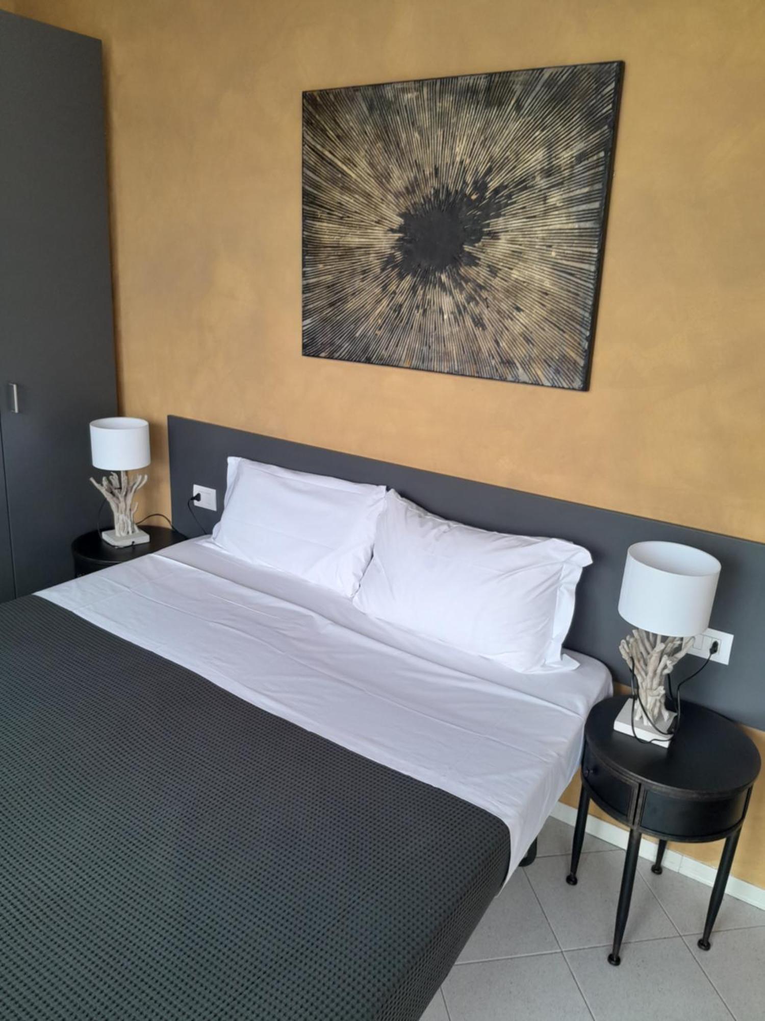 Gerenzano Apartments Zewnętrze zdjęcie